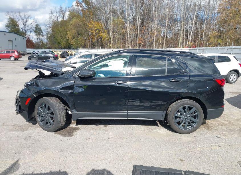 Photo 14 of 2023 Chevrolet Equinox AWD RS (VIN 3GNAXWEG8PL231337)