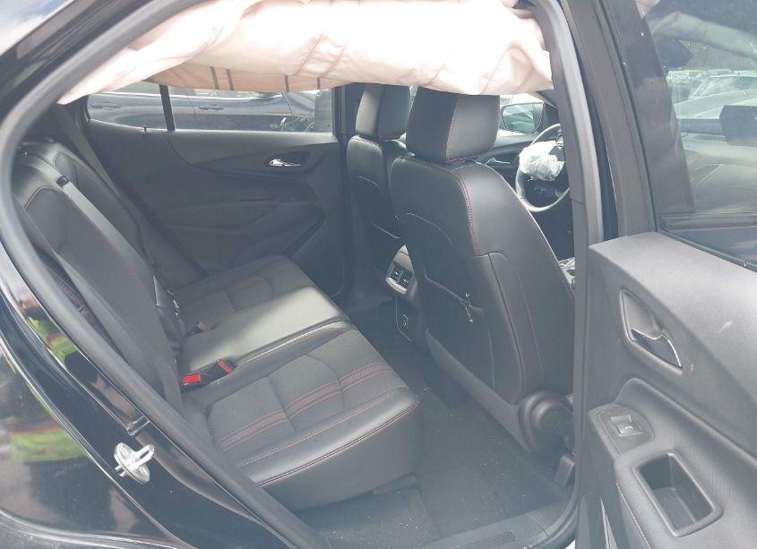 Photo 8 of 2023 Chevrolet Equinox AWD RS (VIN 3GNAXWEG8PL231337)