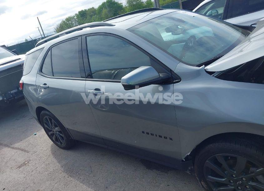 Photo 13 of 2023 Chevrolet Equinox AWD RS (VIN 3GNAXWEG9PL158091)