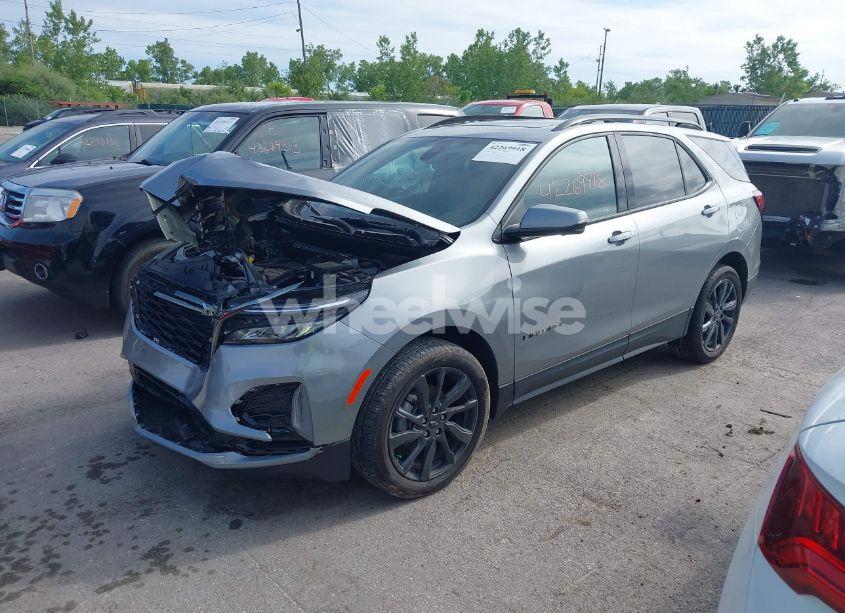 Photo 2 of 2023 Chevrolet Equinox AWD RS (VIN 3GNAXWEG9PL158091)