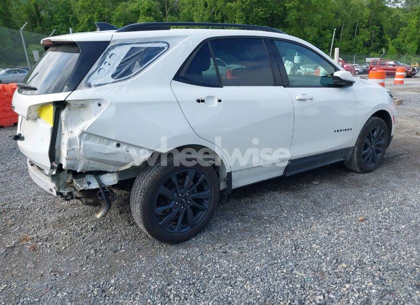 Photo 4 of 2024 Chevrolet Equinox AWD RS (VIN 3GNAXWEG9RS155748)