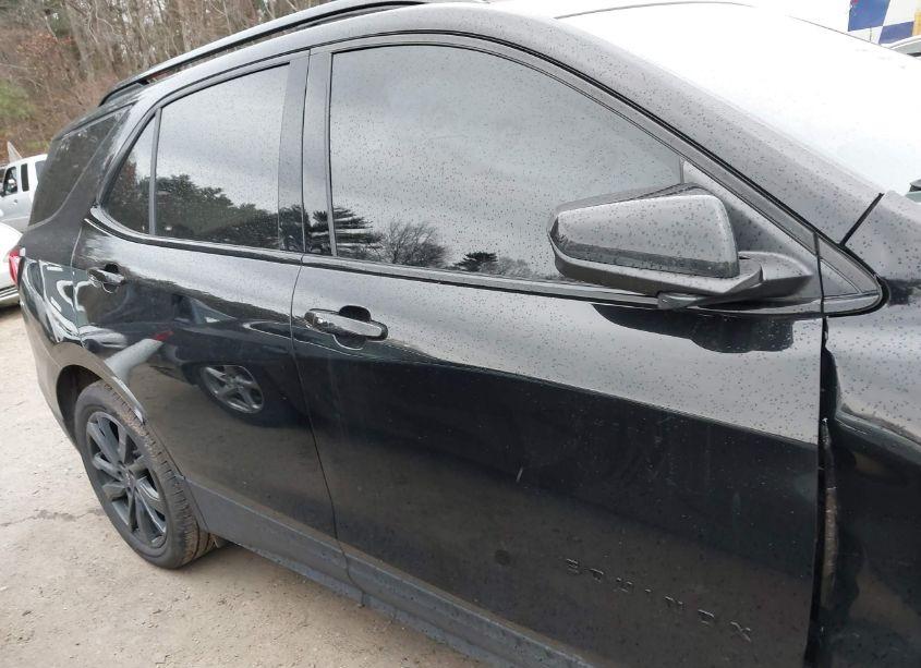Photo 13 of 2023 Chevrolet Equinox AWD RS (VIN 3GNAXWEGXPL142384)