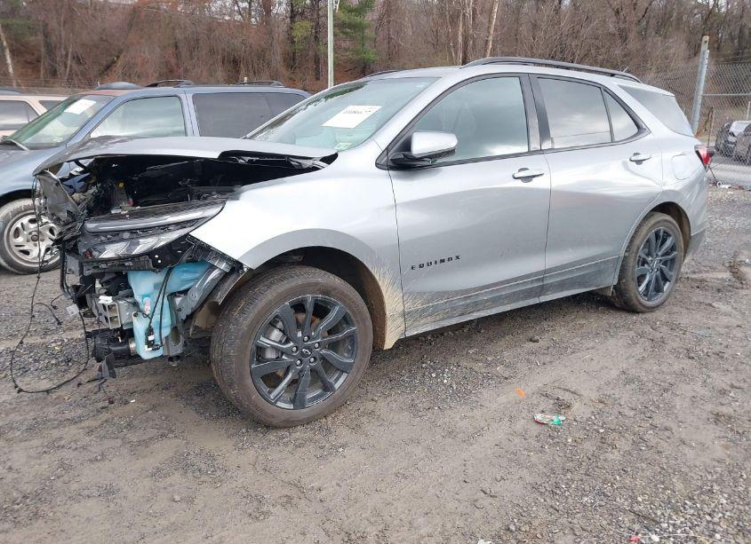 Photo 2 of 2024 Chevrolet Equinox AWD RS (VIN 3GNAXWEGXRS101634)