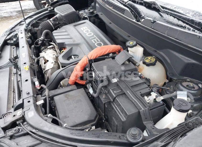 Photo 10 of 2019 Chevrolet Equinox LT (VIN 3GNAXWEU2KL270231)