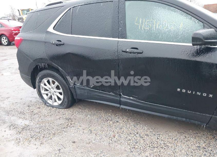 Photo 6 of 2019 Chevrolet Equinox LT (VIN 3GNAXWEU2KL270231)