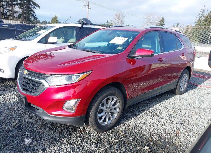 Photo 2 of 2019 Chevrolet Equinox LT (VIN 3GNAXWEU7KL276512)