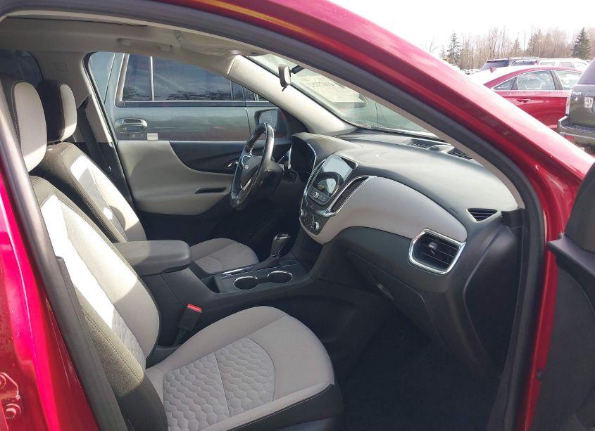 Photo 5 of 2019 Chevrolet Equinox LT (VIN 3GNAXWEU7KL276512)