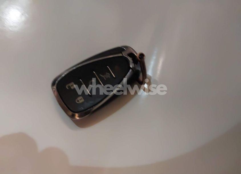 Photo 11 of 2022 Chevrolet Equinox AWD RS (VIN 3GNAXWEV8NS111684)