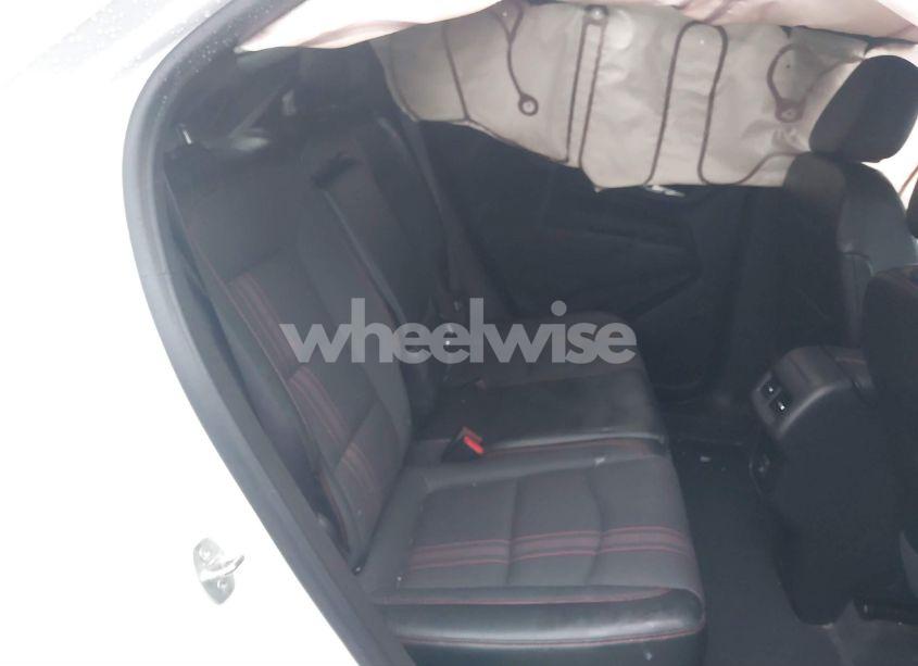 Photo 8 of 2022 Chevrolet Equinox AWD RS (VIN 3GNAXWEVXNS193224)