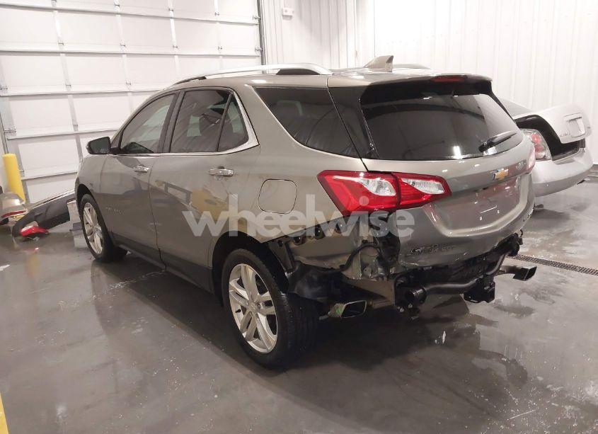 Photo 3 of 2018 Chevrolet Equinox PREMIER (VIN 3GNAXWEX9JS640296)