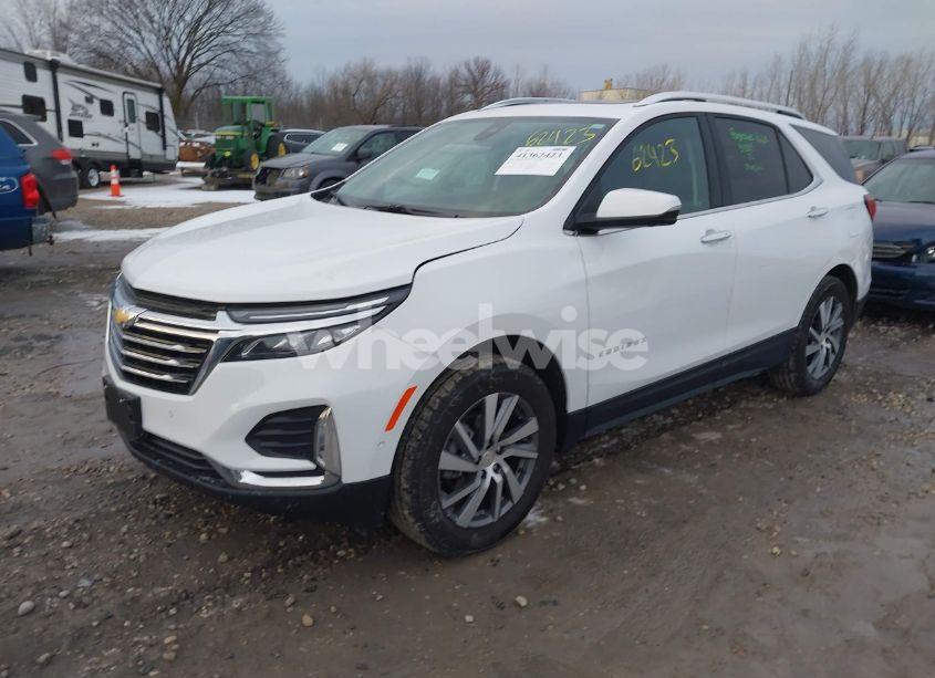 Photo 2 of 2023 Chevrolet Equinox AWD PREMIER (VIN 3GNAXXEG4PL217635)