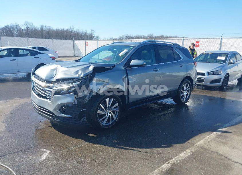 Photo 2 of 2024 Chevrolet Equinox AWD PREMIER (VIN 3GNAXXEG8RL307664)