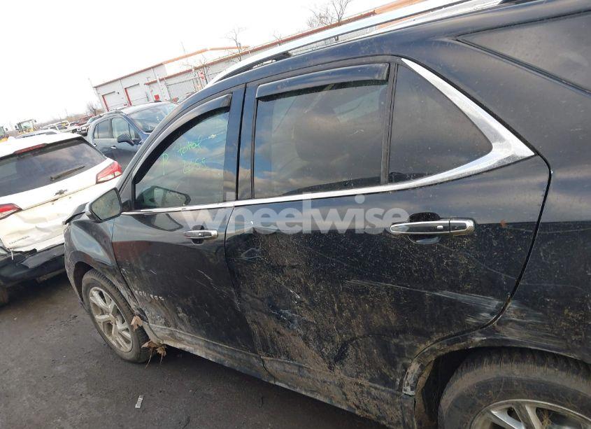 Photo 14 of 2018 Chevrolet Equinox PREMIER (VIN 3GNAXXEU1JL404876)