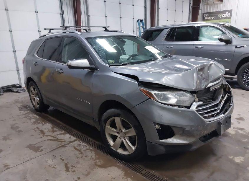 2018 Chevrolet Equinox PREMIER (VIN 3GNAXXEU4JL171544) main photo