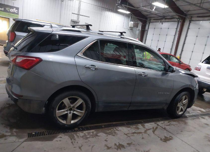 Photo 13 of 2018 Chevrolet Equinox PREMIER (VIN 3GNAXXEU4JL171544)