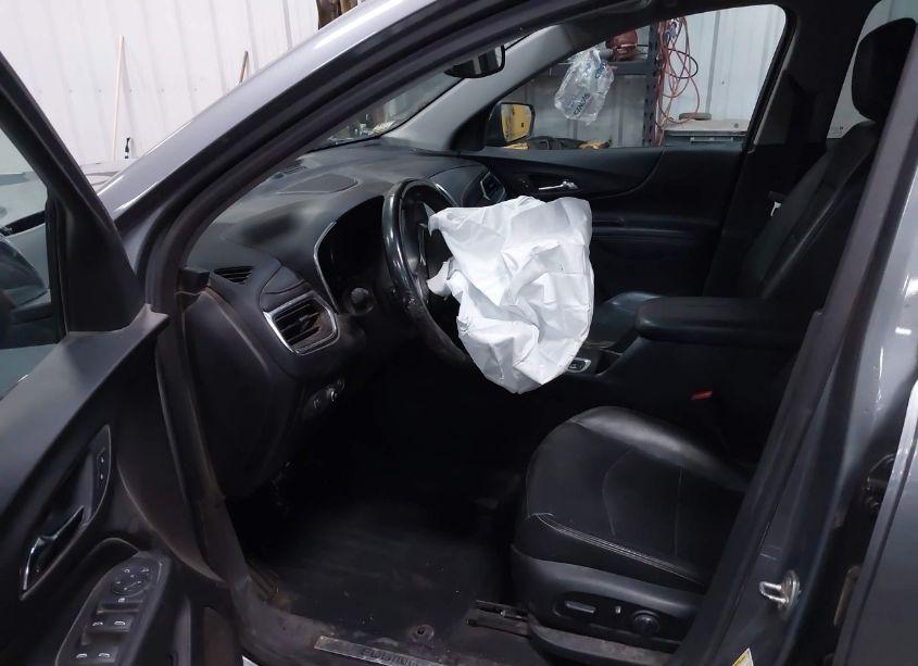 Photo 5 of 2018 Chevrolet Equinox PREMIER (VIN 3GNAXXEU4JL171544)