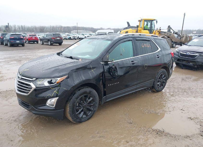 Photo 2 of 2018 Chevrolet Equinox PREMIER (VIN 3GNAXXEUXJL177073)