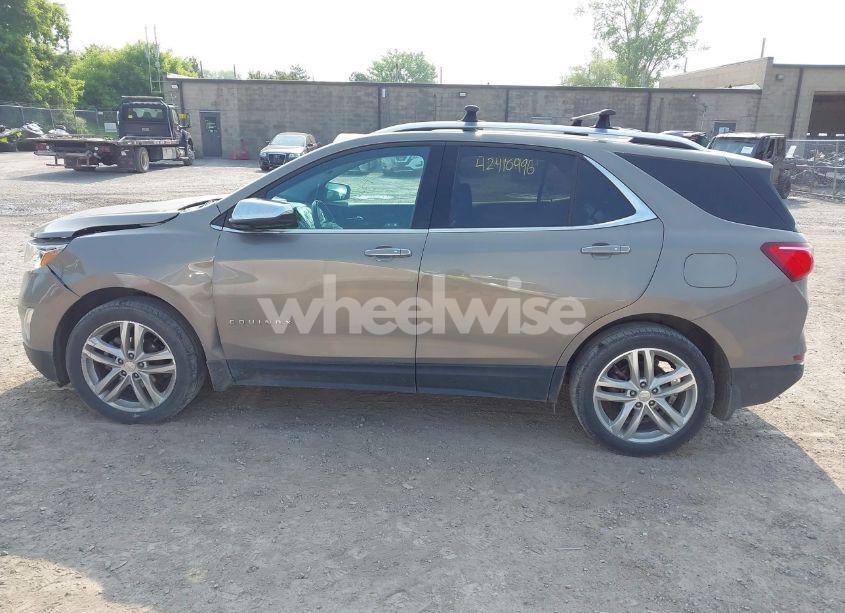 Photo 14 of 2019 Chevrolet Equinox PREMIER (VIN 3GNAXXEV0KS572024)