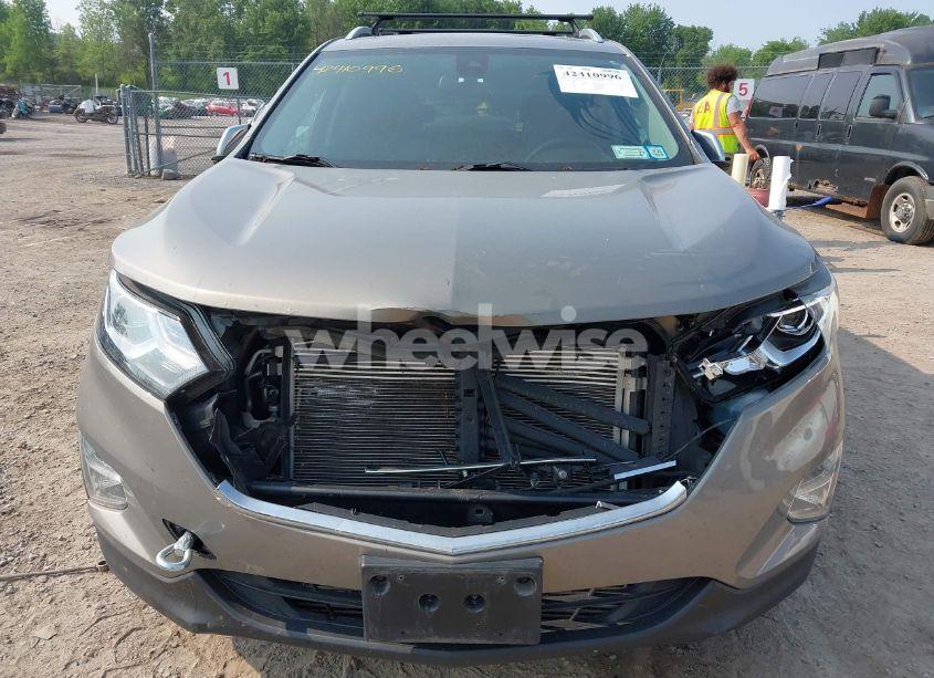 Photo 6 of 2019 Chevrolet Equinox PREMIER (VIN 3GNAXXEV0KS572024)