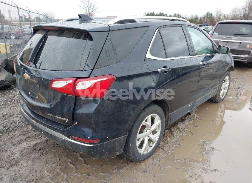 Photo 4 of 2020 Chevrolet Equinox AWD PREMIER 1.5L TURBO (VIN 3GNAXXEV1LS621443)