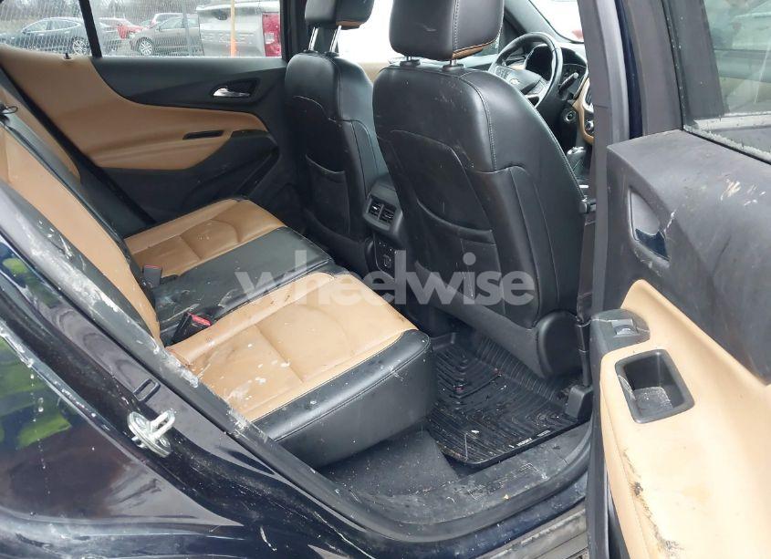 Photo 8 of 2020 Chevrolet Equinox AWD PREMIER 1.5L TURBO (VIN 3GNAXXEV1LS621443)