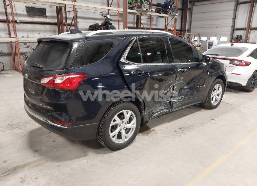 Photo 4 of 2020 Chevrolet Equinox AWD PREMIER 1.5L TURBO (VIN 3GNAXXEV2LS532402)