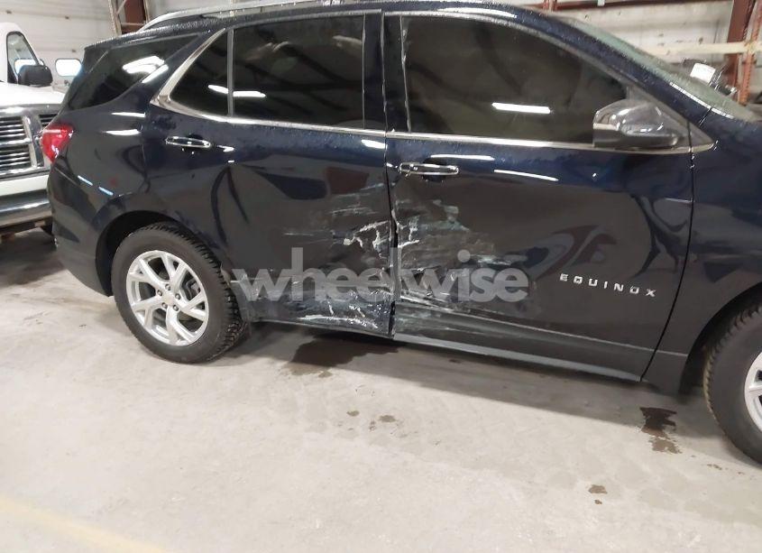 Photo 6 of 2020 Chevrolet Equinox AWD PREMIER 1.5L TURBO (VIN 3GNAXXEV2LS532402)