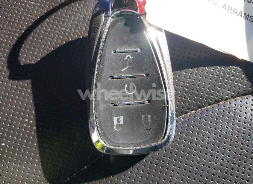 Photo 11 of 2019 Chevrolet Equinox PREMIER (VIN 3GNAXXEV3KL135953)