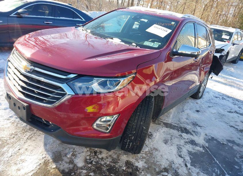 Photo 2 of 2019 Chevrolet Equinox PREMIER (VIN 3GNAXXEV3KL135953)
