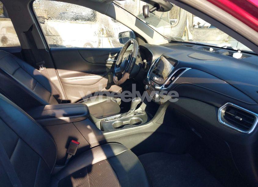 Photo 5 of 2019 Chevrolet Equinox PREMIER (VIN 3GNAXXEV3KL135953)