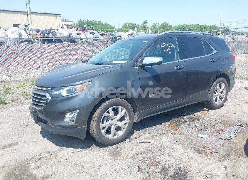 Photo 2 of 2020 Chevrolet Equinox AWD PREMIER 1.5L TURBO (VIN 3GNAXXEV3LS551444)