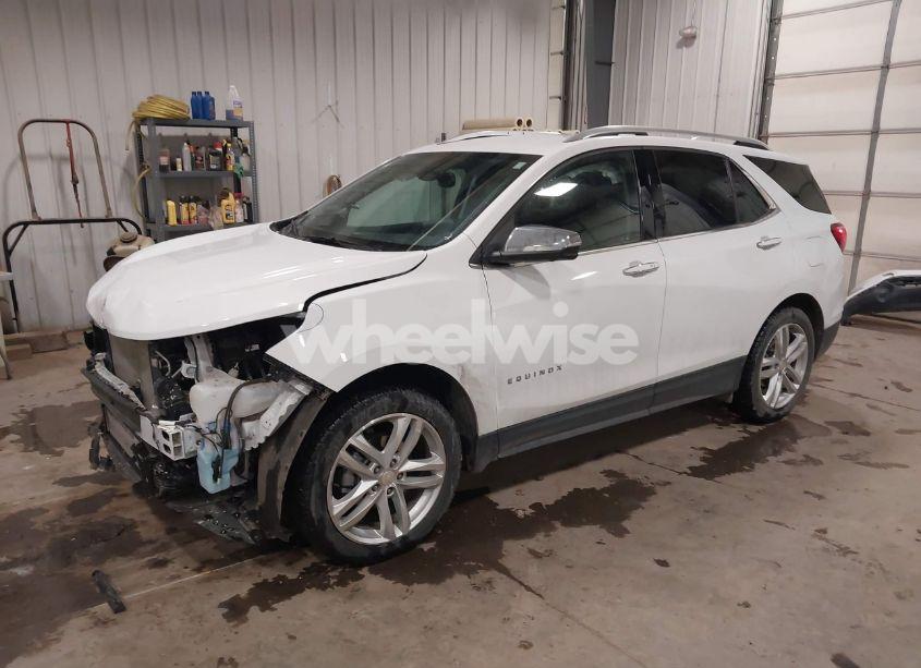 Photo 2 of 2020 Chevrolet Equinox AWD PREMIER 1.5L TURBO (VIN 3GNAXXEV3LS689534)