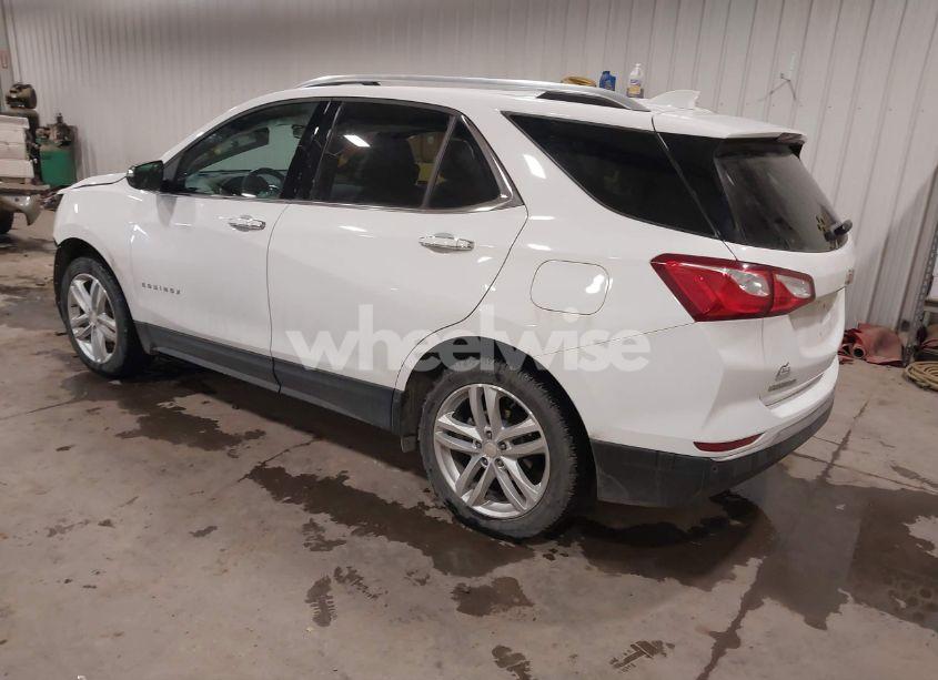 Photo 3 of 2020 Chevrolet Equinox AWD PREMIER 1.5L TURBO (VIN 3GNAXXEV3LS689534)