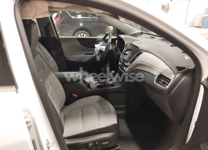 Photo 5 of 2020 Chevrolet Equinox AWD PREMIER 1.5L TURBO (VIN 3GNAXXEV3LS689534)