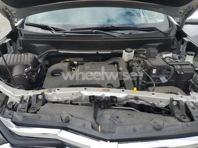 Photo 2 of 2021 CHEVROLET EQUINOX PREMIER (VIN 3GNAXXEV3MS178844)