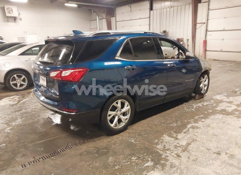 Photo 4 of 2019 Chevrolet Equinox PREMIER (VIN 3GNAXXEV4KL384133)