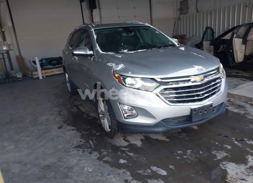 2020 Chevrolet Equinox AWD PREMIER 2.0L TURBO (VIN 3GNAXYEX0LS525147) main photo