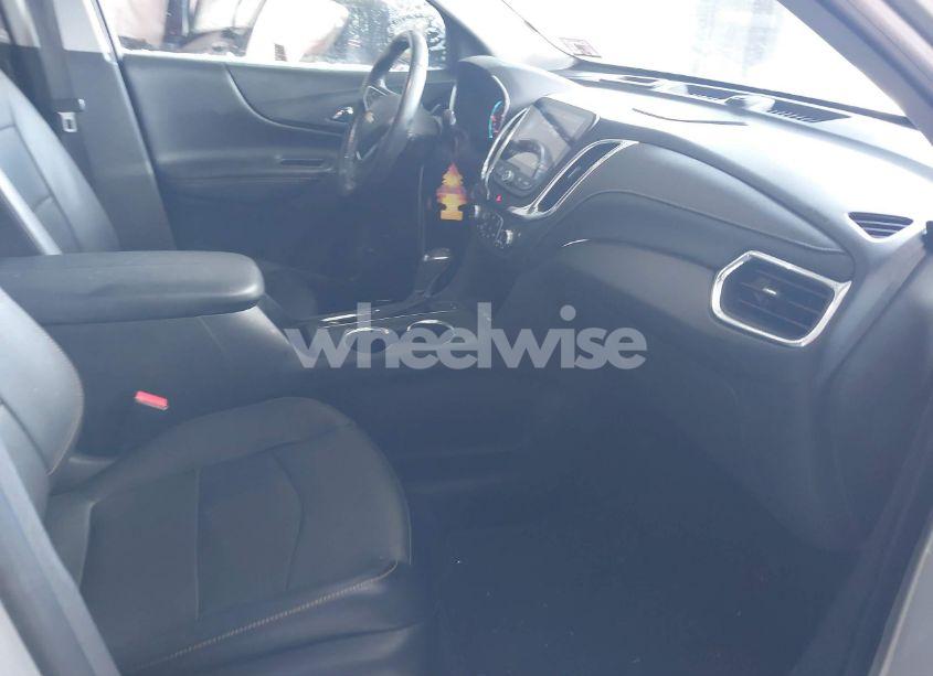 Photo 5 of 2020 Chevrolet Equinox AWD PREMIER 2.0L TURBO (VIN 3GNAXYEX0LS525147)