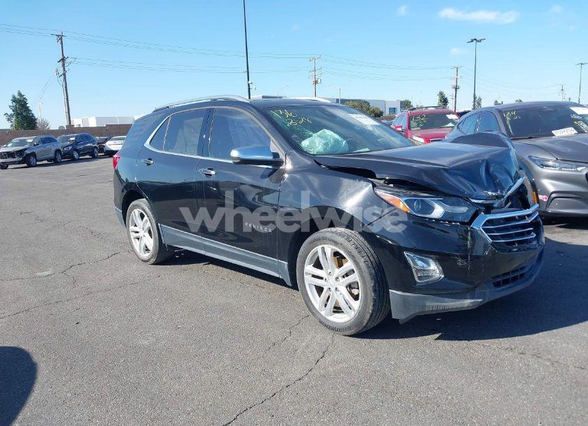 2019 Chevrolet Equinox PREMIER (VIN 3GNAXYEX2KL290677) main photo