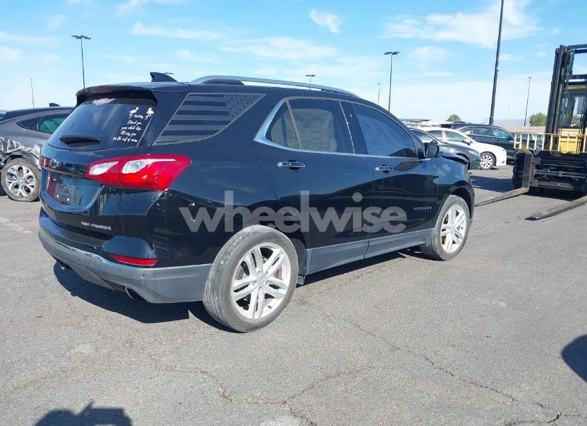 Photo 4 of 2019 Chevrolet Equinox PREMIER (VIN 3GNAXYEX2KL290677)