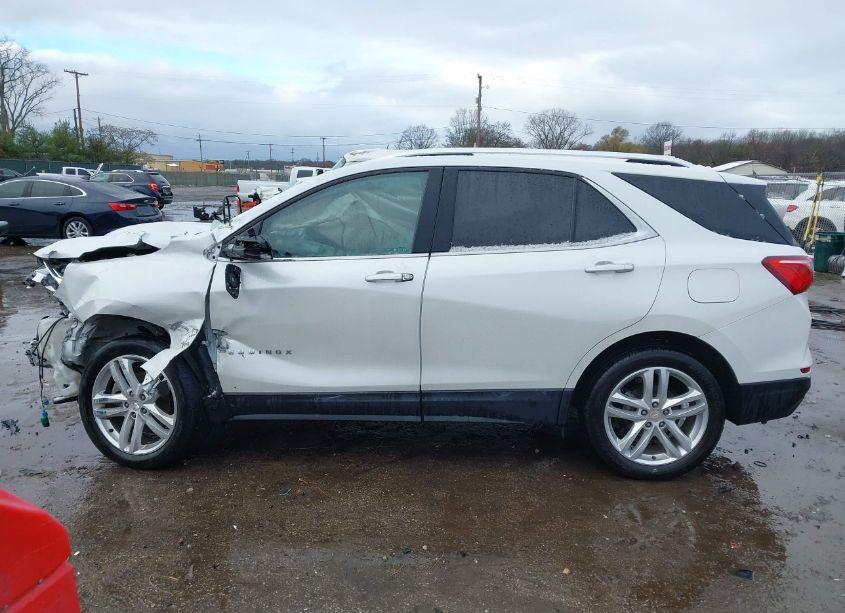 Photo 14 of 2020 Chevrolet Equinox AWD PREMIER 2.0L TURBO (VIN 3GNAXYEX2LS567724)