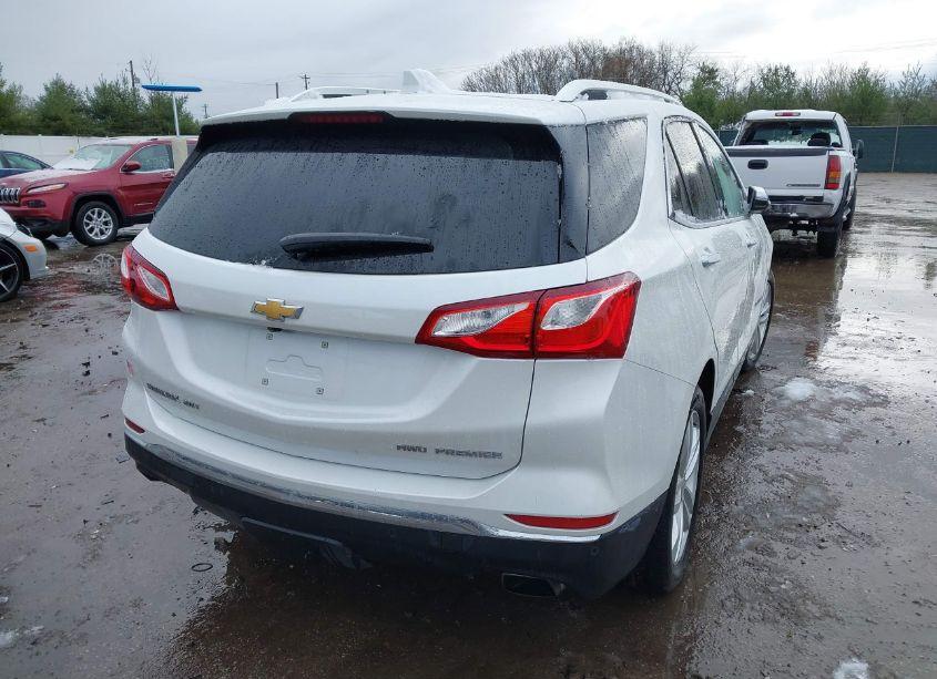 Photo 4 of 2020 Chevrolet Equinox AWD PREMIER 2.0L TURBO (VIN 3GNAXYEX2LS567724)