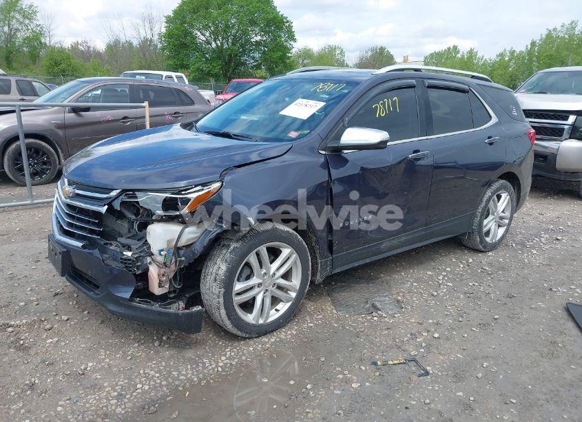 Photo 2 of 2019 Chevrolet Equinox PREMIER (VIN 3GNAXYEX4KL127903)