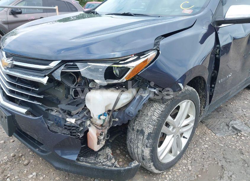 Photo 6 of 2019 Chevrolet Equinox PREMIER (VIN 3GNAXYEX4KL127903)