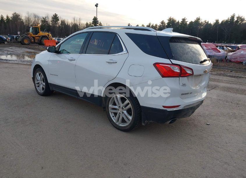 Photo 3 of 2019 Chevrolet Equinox PREMIER (VIN 3GNAXYEX8KS502746)