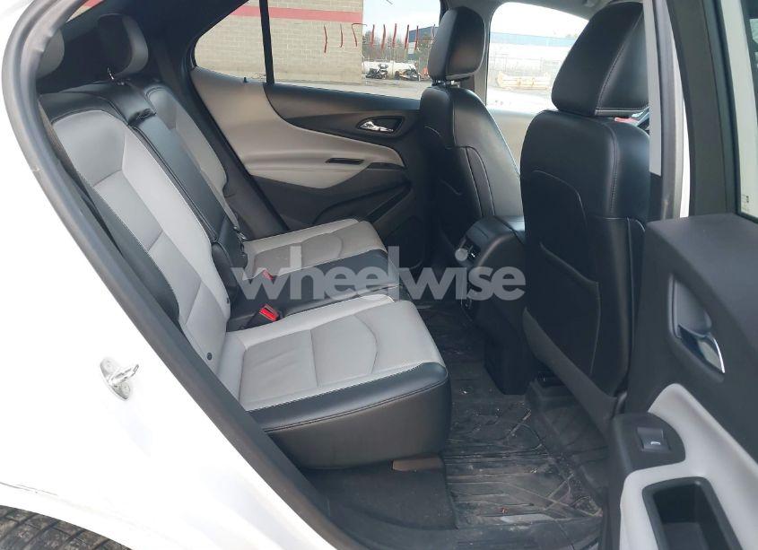 Photo 8 of 2019 Chevrolet Equinox PREMIER (VIN 3GNAXYEX8KS502746)