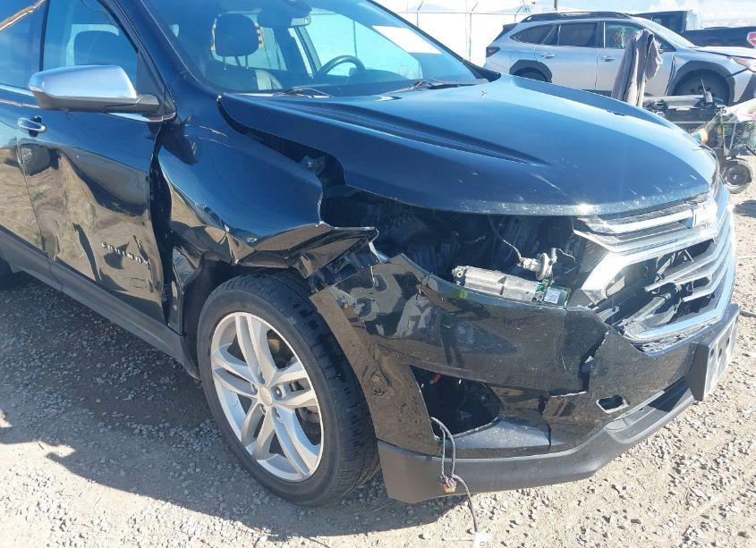 Photo 6 of 2019 Chevrolet Equinox PREMIER (VIN 3GNAXYEXXKL171128)