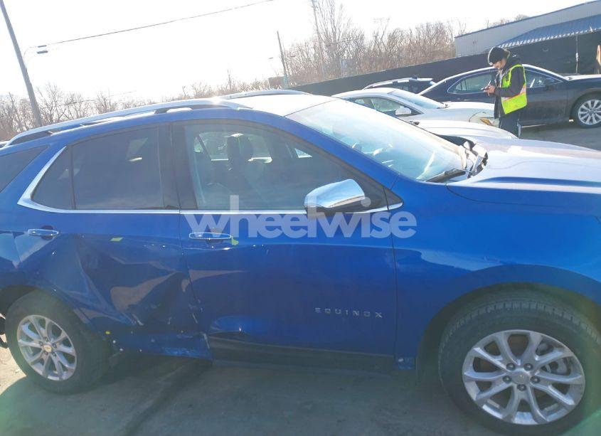 Photo 14 of 2019 Chevrolet Equinox PREMIER (VIN 3GNAXYEXXKS563113)