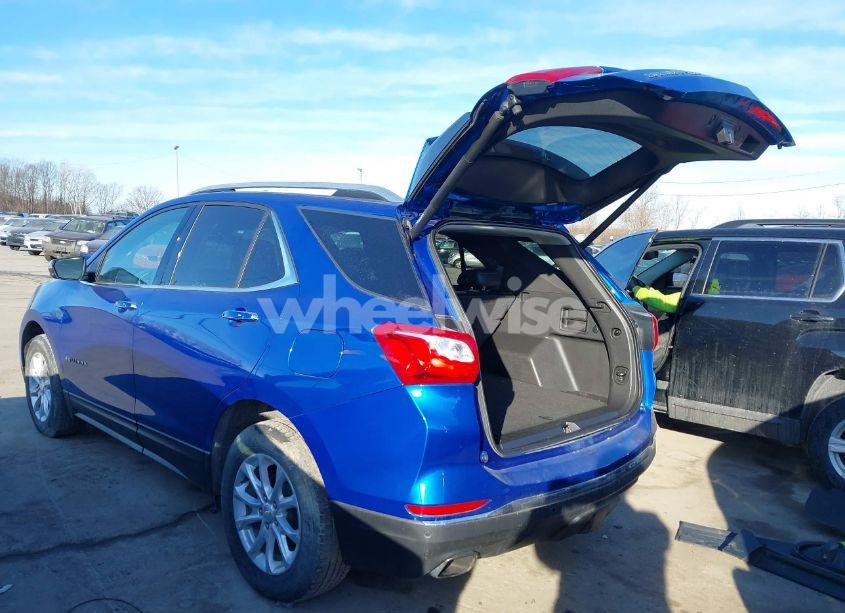 Photo 3 of 2019 Chevrolet Equinox PREMIER (VIN 3GNAXYEXXKS563113)