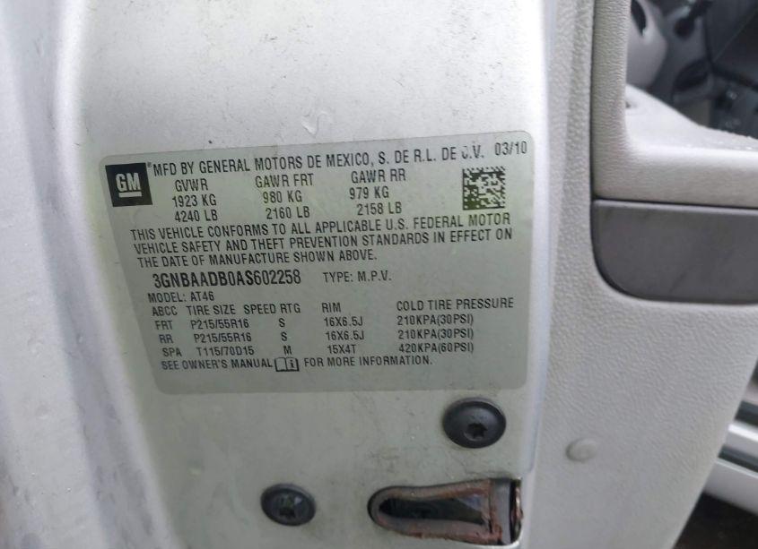 Photo 9 of 2010 Chevrolet Hhr LS (VIN 3GNBAADB0AS602258)